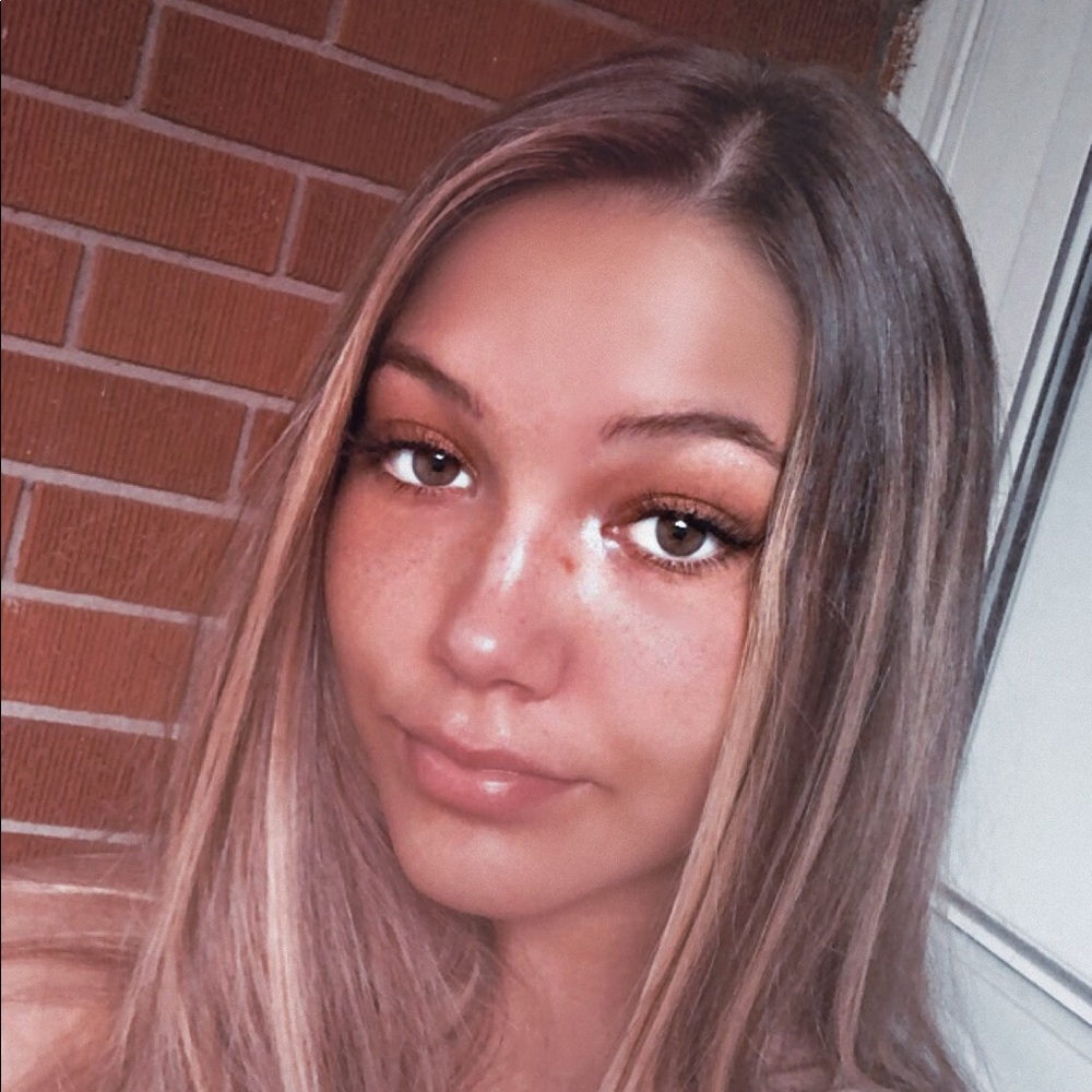 Meet your Posher, Heidi